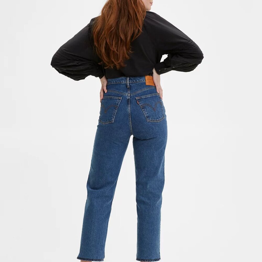 Levis Ribcage Straight Ankle Stretch Jeans - Picture 9 of 13